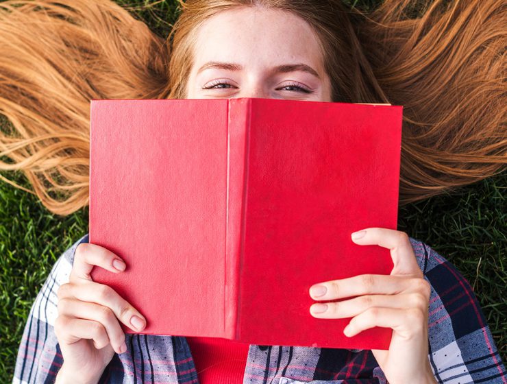 7-lucruri-ciudate-pe-care-le-fac-cititorii